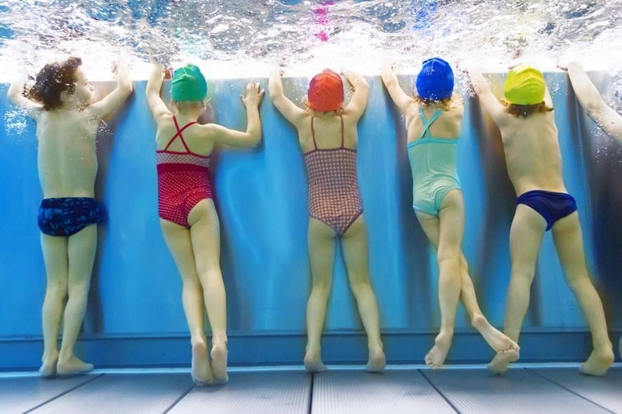 Zu wenig Schwimmbecken: Kinder sollen in Hotelpools schwimmen lernen